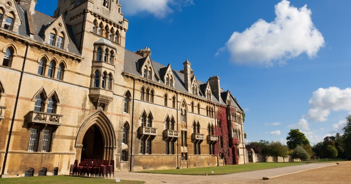 How To Get Into Oxford: Tips & Strategies