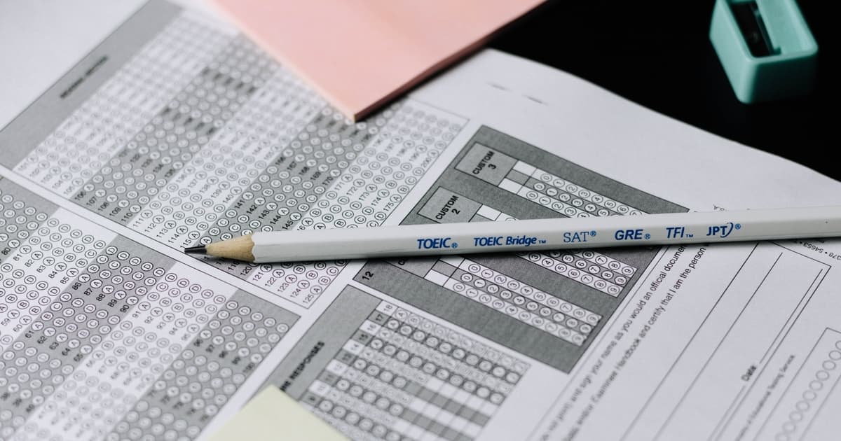 英國大學入學考試要求：醫學、數學、法律系申請必看