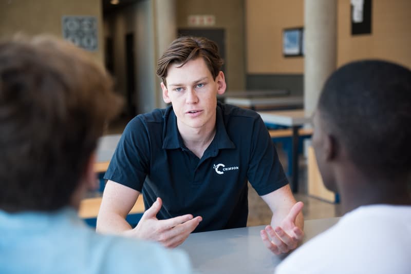 How To Select The Best College Admissions Counselor For You?